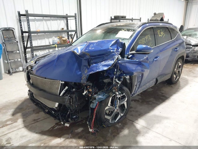 5NMJE3AE3NH125583 Hyundai Tucson Limited