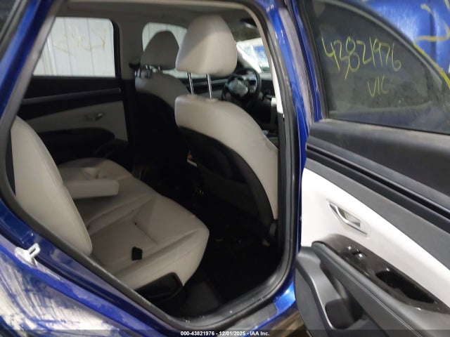 5NMJE3AE3NH125583 Hyundai Tucson Limited