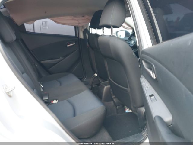 2019 TOYOTA YARIS 3MYDLBYV0KY520374 Photo 7