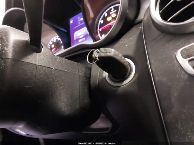 Продажа на аукционе авто 2016 Mercedes-benz C 300 4matic, vin: 55SWF4KB6GU171070, номер лота: 43822092