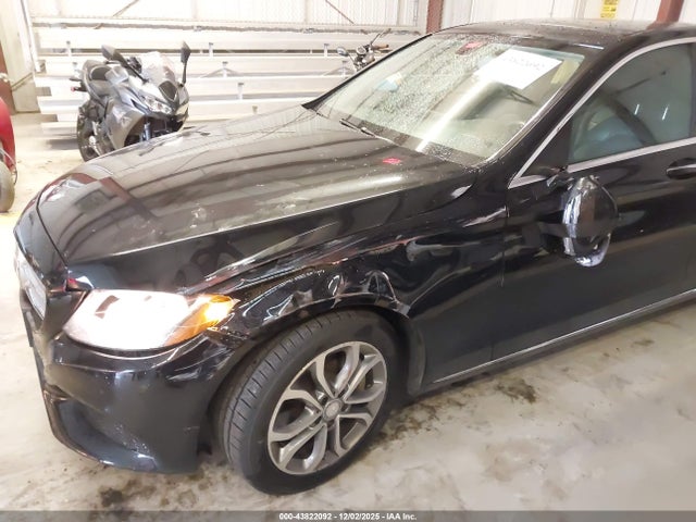 Продажа на аукционе авто 2016 Mercedes-benz C 300 4matic, vin: 55SWF4KB6GU171070, номер лота: 43822092