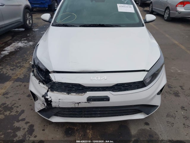 3KPF24AD9RE757223 KIA Forte Lxs