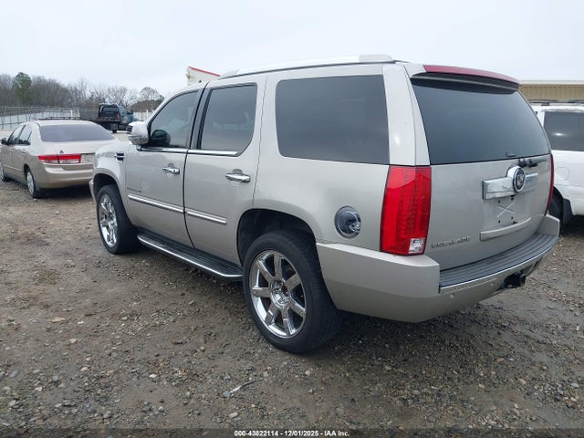 2007 CADILLAC ESCALADE 1GYFK638X7R174988 Photo 2