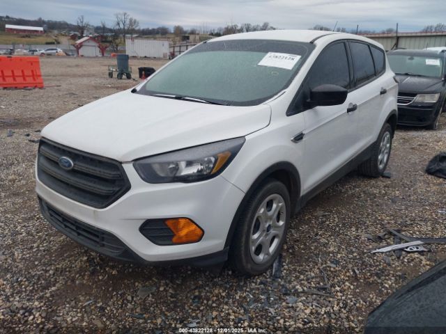 2018 FORD ESCAPE 1FMCU0F77JUD34182 Photo 1