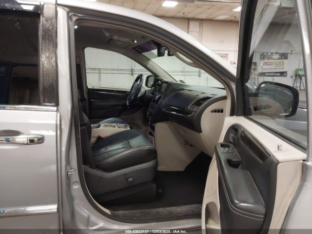 2014 CHRYSLER TOWN & COUNTRY 2C4RC1CG0ER200113 Photo 4