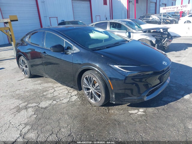 JTDACAAU5P3000734 Toyota PRIUS XLE
