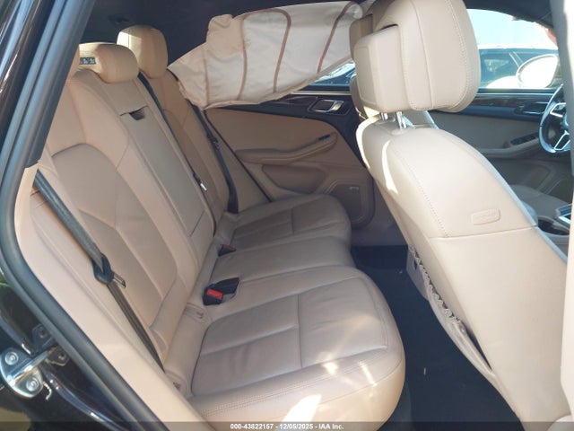 2021 PORSCHE MACAN WP1AA2A58MLB13835 Photo 7