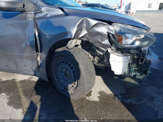 Nissan SENTRA S 2019 3N1AB7AP8KY301291 Image 18