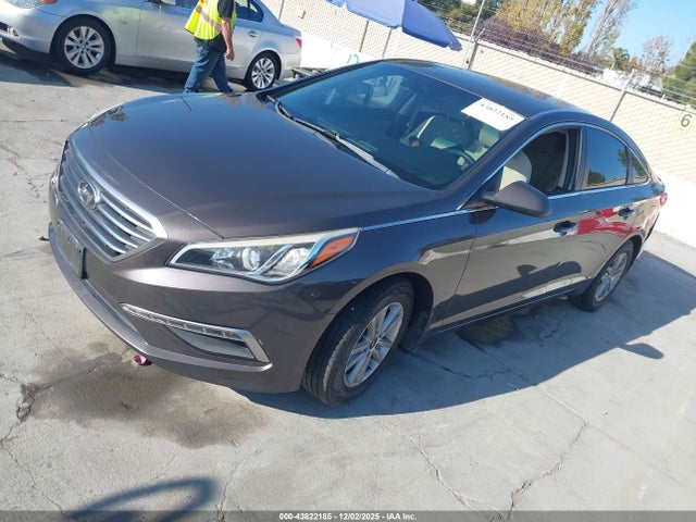 Hyundai SONATA SE 2015 5NPE24AF5FH146268 Image 2