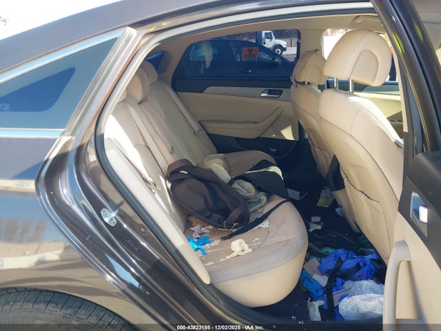 Hyundai SONATA SE 2015 5NPE24AF5FH146268 Image 8