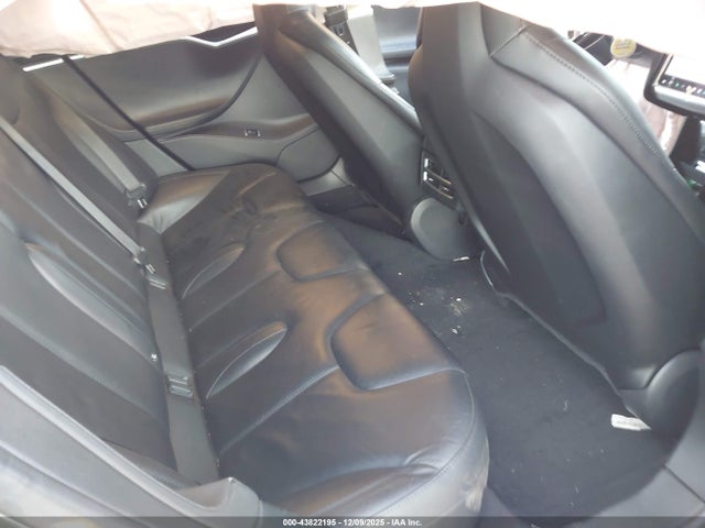 2015 TESLA MODEL S 5YJSA1H25FFP71842 Photo 7