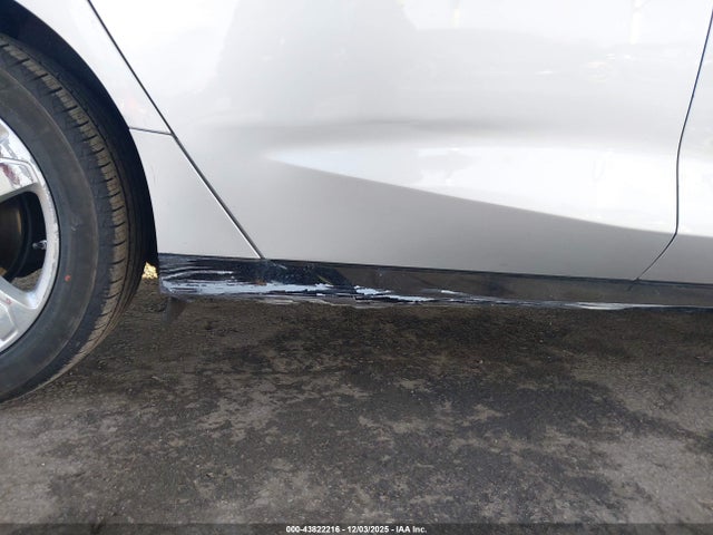 1G1RC6S55HU217633 Chevrolet VOLT LT