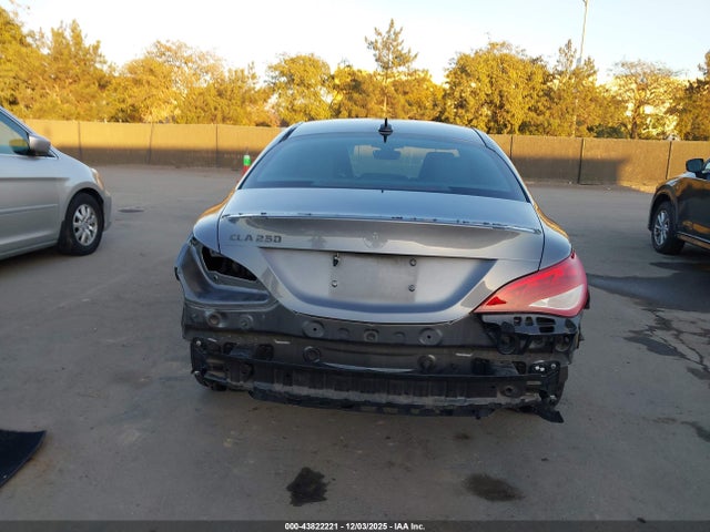 Mercedes-Benz CLA 250 2019 WDDSJ4EB7KN771204 Image 17