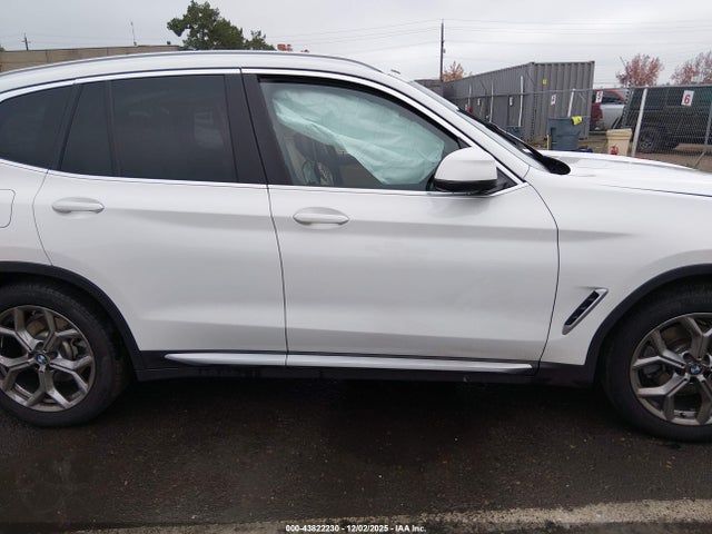 WBX57DP0XRN260536 BMW X3 Xdrive30i