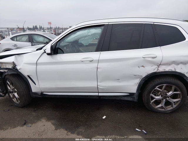 WBX57DP0XRN260536 BMW X3 Xdrive30i