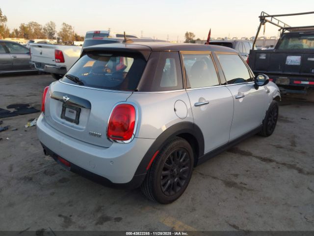2017 MINI HARDTOP WMWXU1C52H2E17586 Photo 3