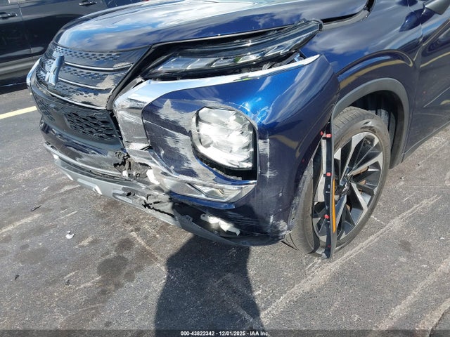 2022 MITSUBISHI OUTLANDER JA4J3UA8XNZ010751 Photo 5