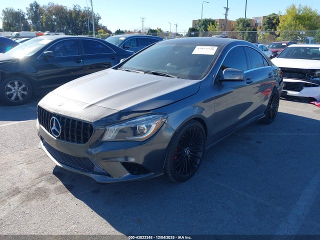 Mercedes-Benz CLA 250 2015 WDDSJ4EB4FN180480 Image 2