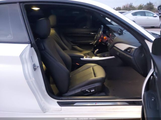 2016 BMW M235I WBA1J7C5XGV360324 Photo 4