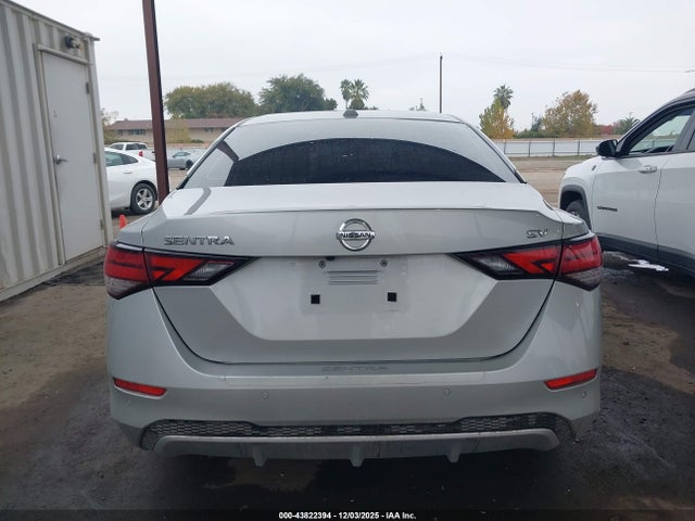 3N1AB8CV8MY245096 Nissan Sentra