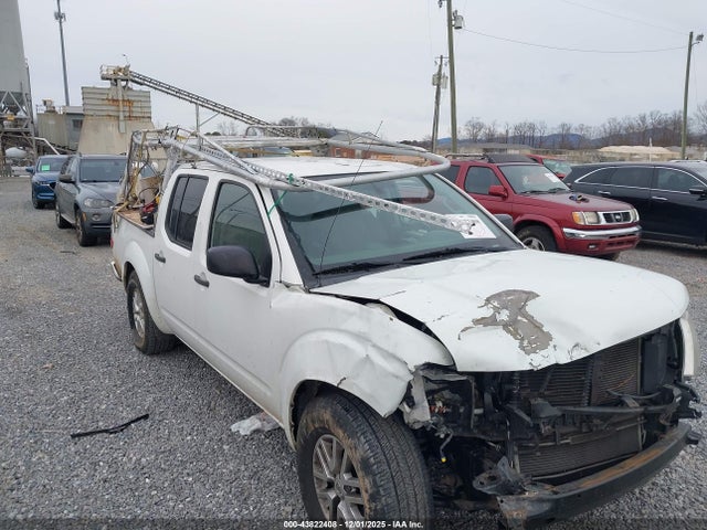 1N6AD0ER3HN701921 Nissan Frontier Desert Runner/s/sl/sv