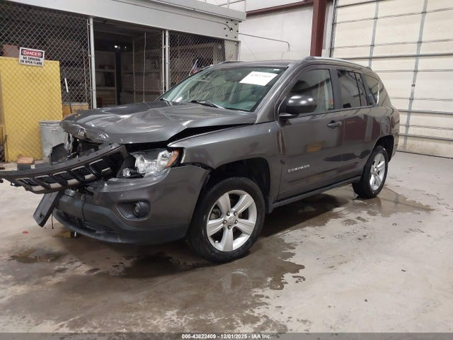Jeep Compass Sport 4x4 2017 1C4NJDBB3HD138113 Image 2