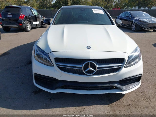 55SWF8GB9HU184803 Mercedes-Benz Amg C 63