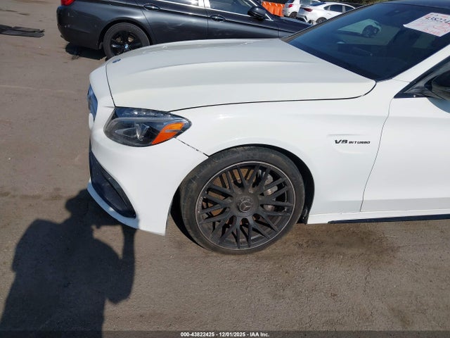 55SWF8GB9HU184803 Mercedes-Benz Amg C 63