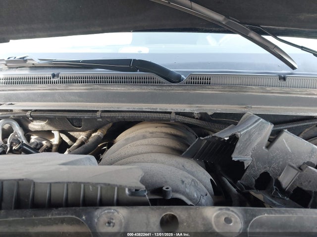 1GNSKAKC5JR377153 Chevrolet Tahoe Ls