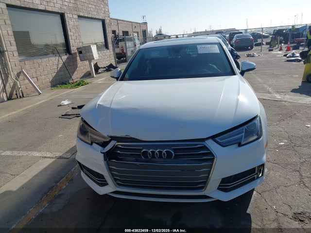 WAUDNAF48HN043788 Audi A4 2.0t Season Of Audi Premium