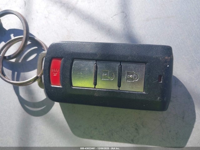 2016 MITSUBISHI OUTLANDER JA4AD3A3XGZ013292 Photo 10