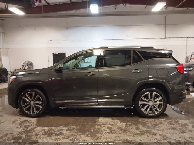 3GKALSEX3JL149587 GMC Terrain Denali