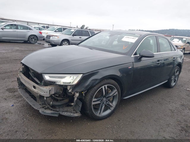 2018 AUDI A4 WAUENAF45JN001492 Photo 1