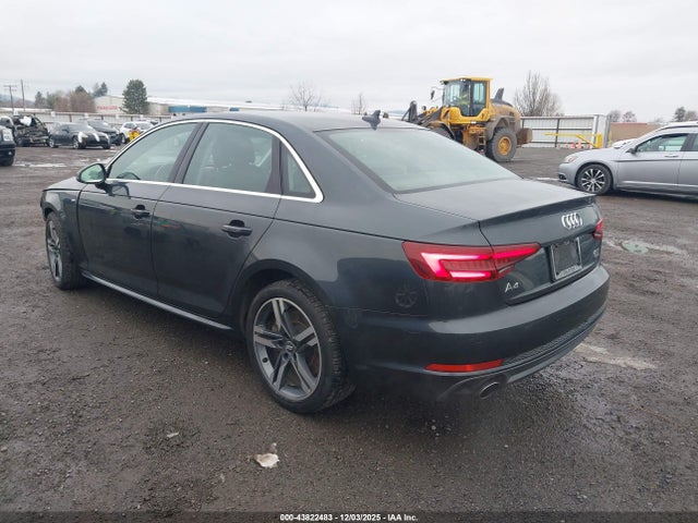 2018 AUDI A4 WAUENAF45JN001492 Photo 2