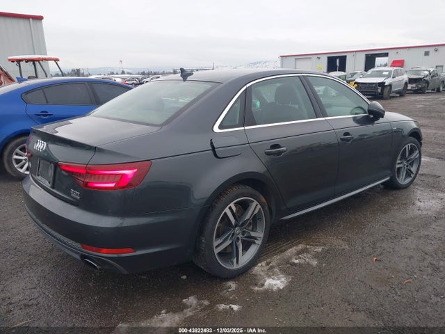 2018 AUDI A4 WAUENAF45JN001492 Photo 3