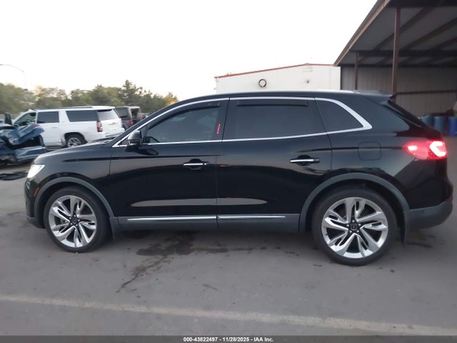 2LMPJ9JP4GBL82652 Lincoln Mkx Black Label