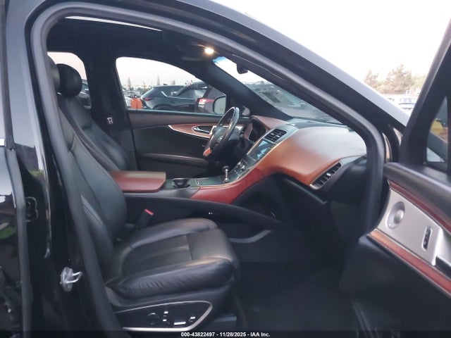 2LMPJ9JP4GBL82652 Lincoln Mkx Black Label