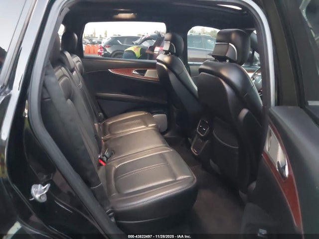 2LMPJ9JP4GBL82652 Lincoln Mkx Black Label