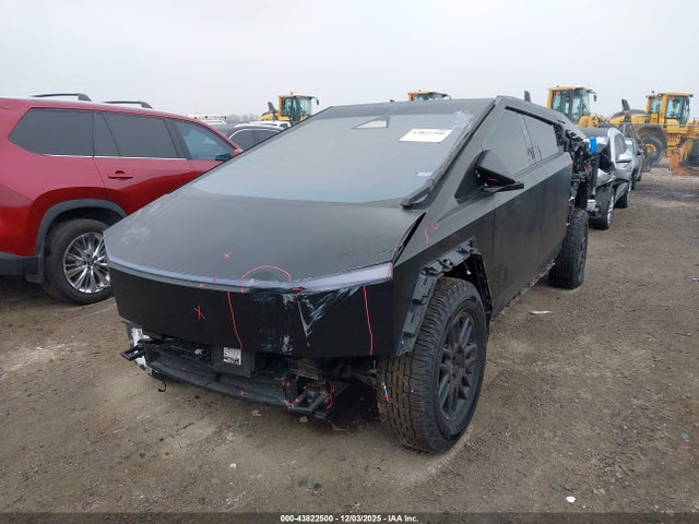 2024 TESLA CYBERTRUCK 7G2CEHED1RA056840 Photo 1