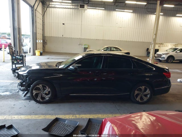 1HGCV1F49JA037883 Honda ACCORD EX