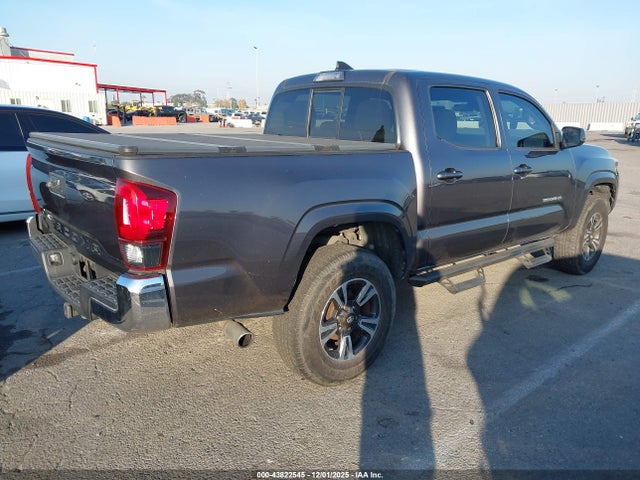 5TFAX5GN3KX138902 Toyota Tacoma Sr5