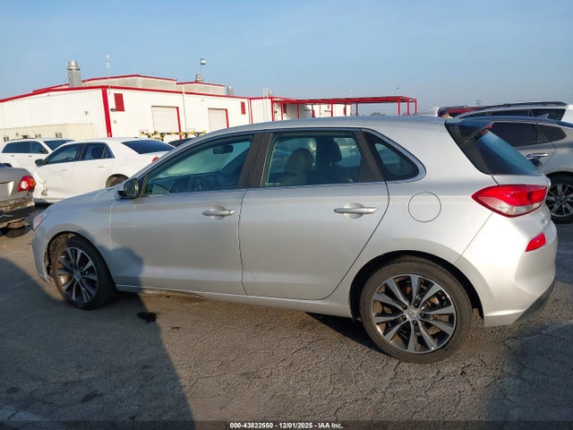 KMHH35LE4KU089321 Hyundai ELANTRA GT