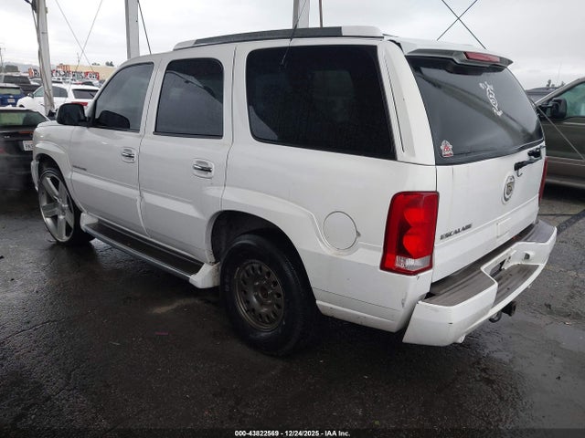 2002 CADILLAC ESCALADE 1GYEK63N32R109829 Photo 2