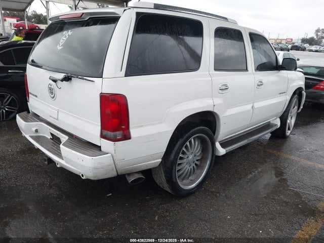 2002 CADILLAC ESCALADE 1GYEK63N32R109829 Photo 3