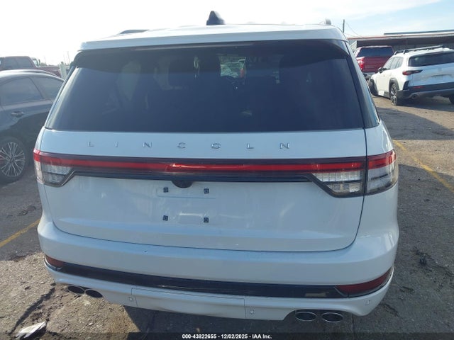 5LM5J7WC0SGL22900 Lincoln Aviator Reserve