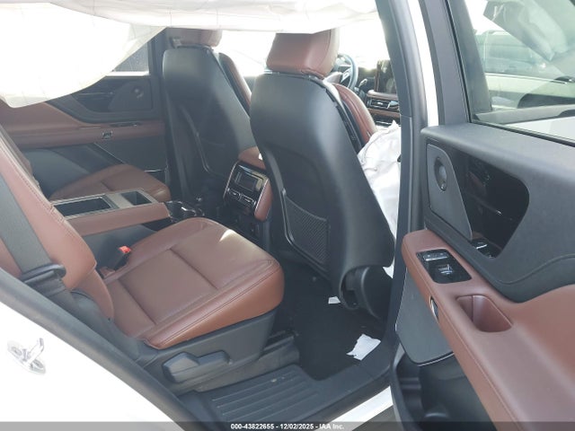 5LM5J7WC0SGL22900 Lincoln Aviator Reserve