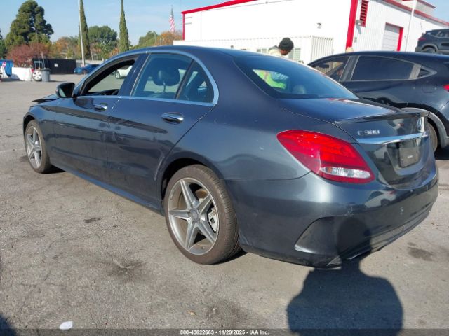2016 MERCEDES-BENZ C 300 55SWF4JB7GU154778 Photo 2