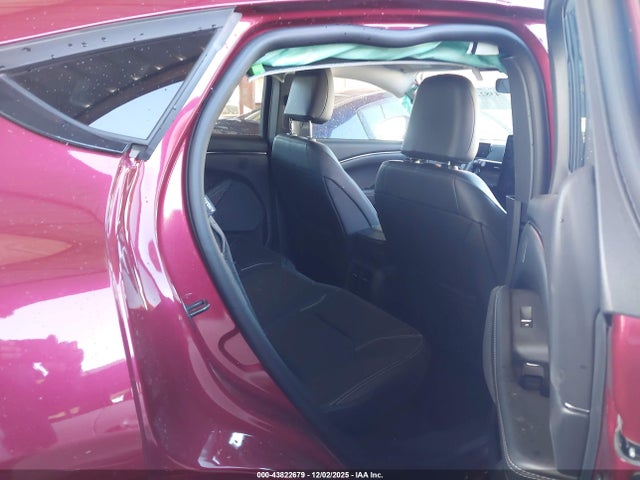 Ford Mustang Mach-e Premium 2025 3FMTK3R72SMA46398 Image 8