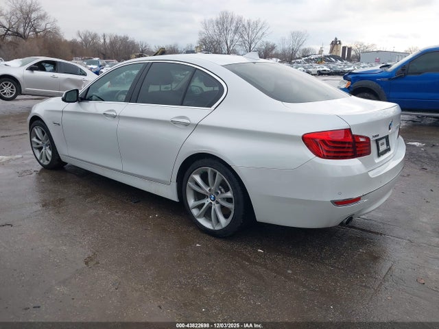 2015 BMW 535I WBA5B3C53FD548419 Photo 2