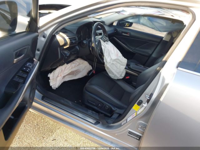 2019 LEXUS IS 300 JTHBA1D20K5087569 Photo 4